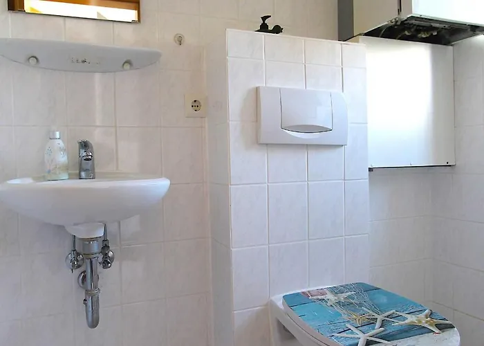 Leuchtturmstrasse Haus 16 , Nur 150 M Vom Entfernt 레리크