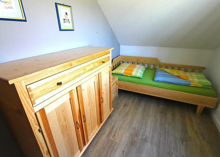 Leuchtturmstrasse Haus 16 , Nur 150 M Vom Entfernt 아파트 레리크